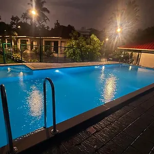 Guest house Ev Stayz, Cherai Beach